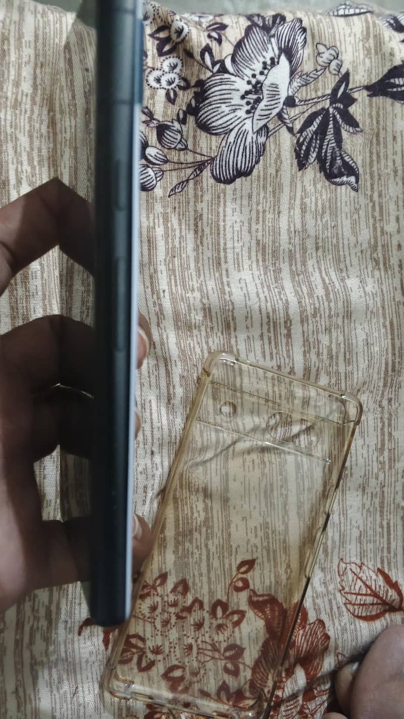 Google Pixel 7a 3