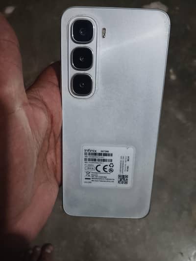 Infinix hot 60i 8gb 256 gb variant