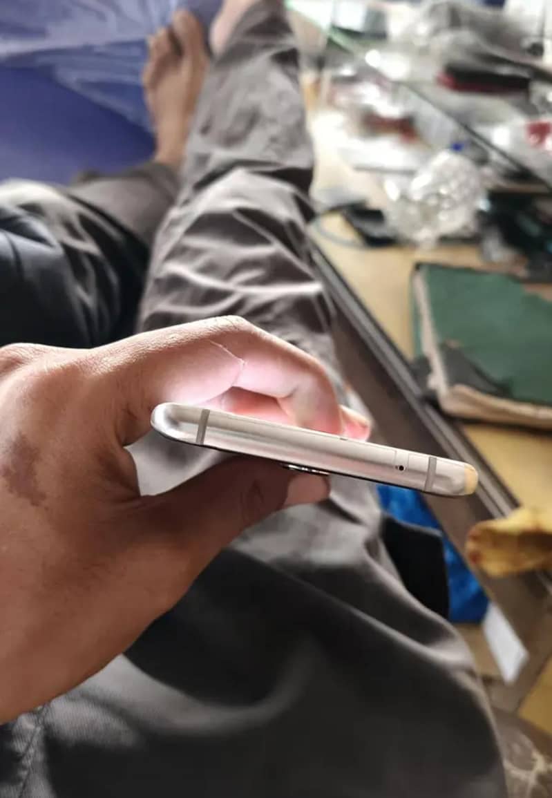 One Plus 8 5