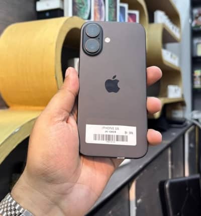 Apple iPhone 16