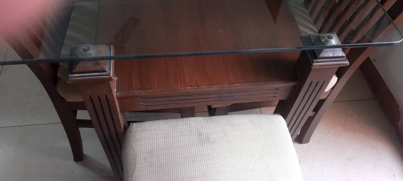 Dinning Table 3