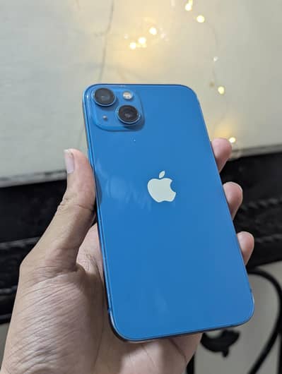 Apple iPhone 13