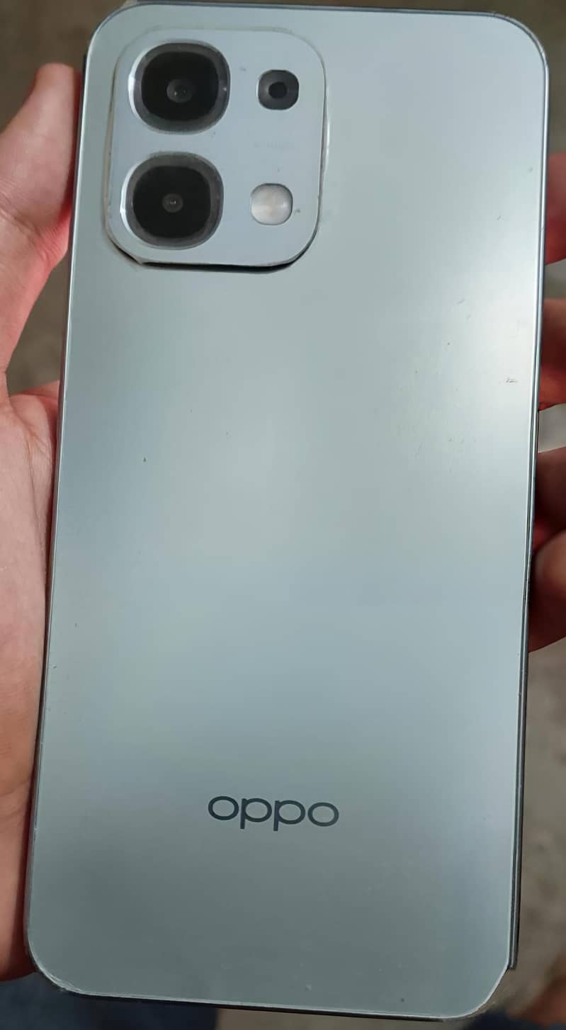 OPPO A6 Pro 0