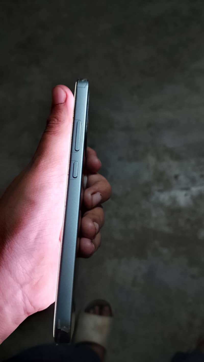 OPPO A6 Pro 3