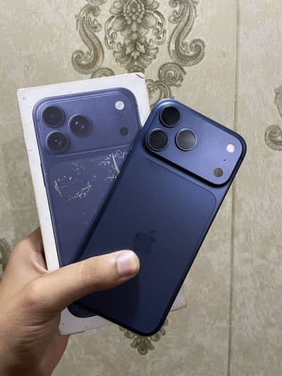 Apple iPhone 17 Pro Max 100 health