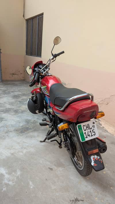 Army person use bike good condition ma ha interested sirf rabta kara