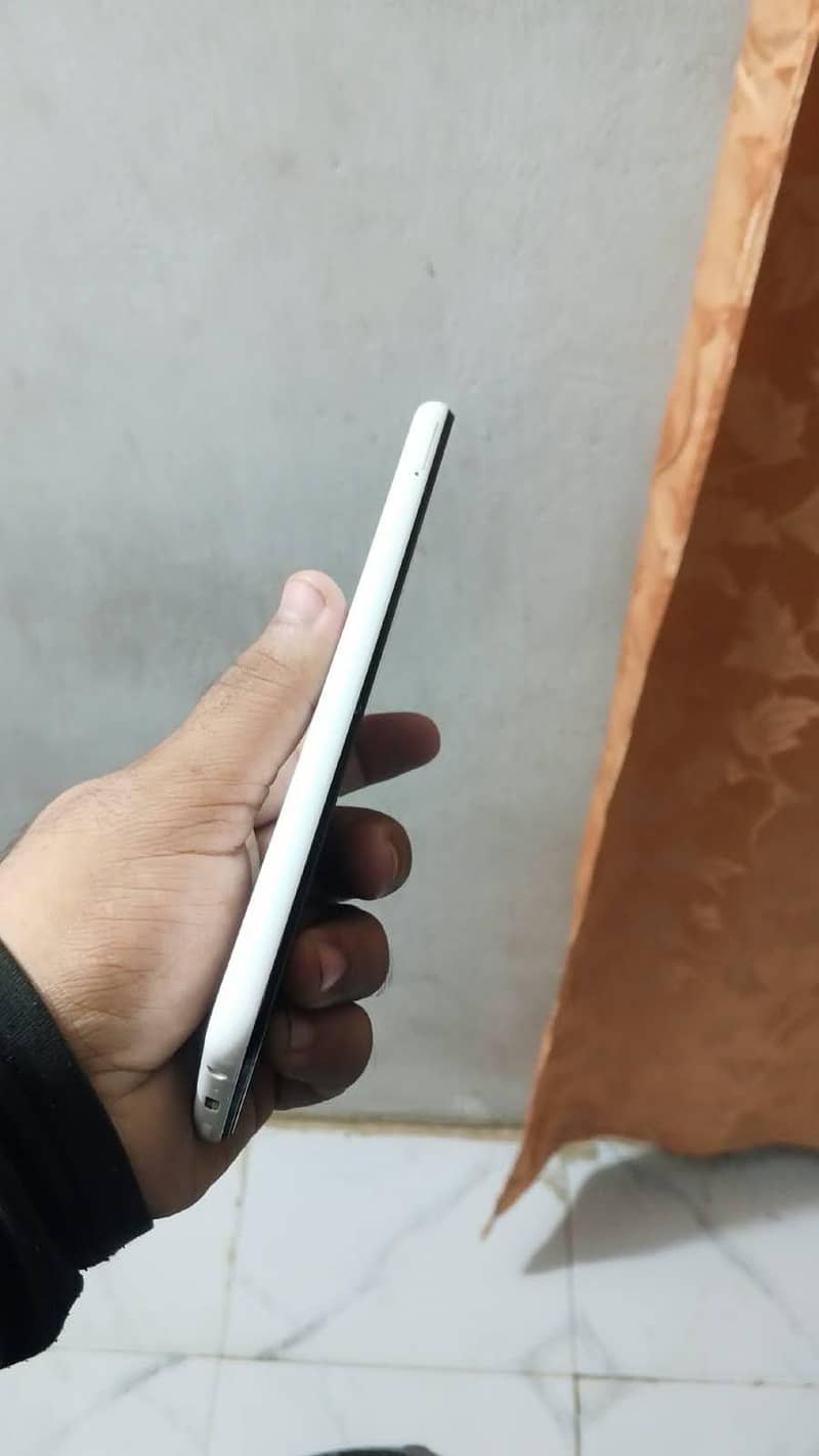 Samsung Mobile A13 2