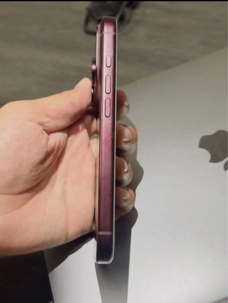 Apple iPhone 18 Pro 2
