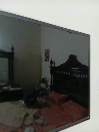 32 inch ecostar led TV