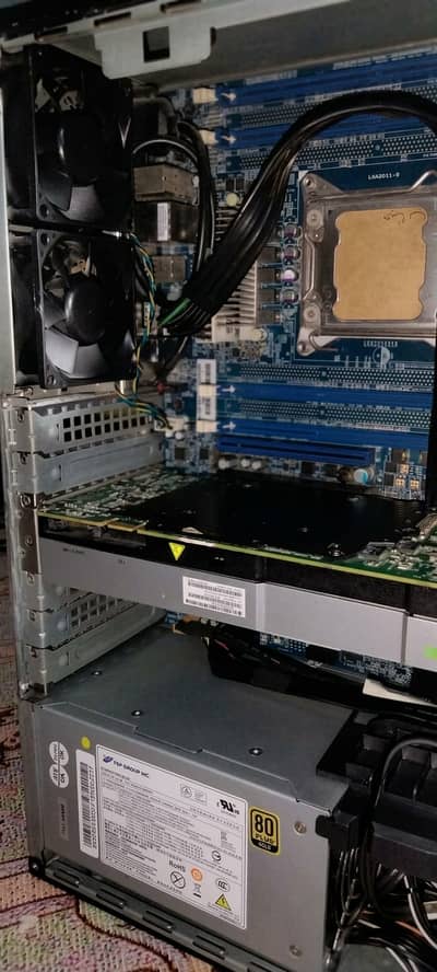Lenovo ThinkStation C30 Xeon E5-1650 24GB Quadro 6000 6GB
