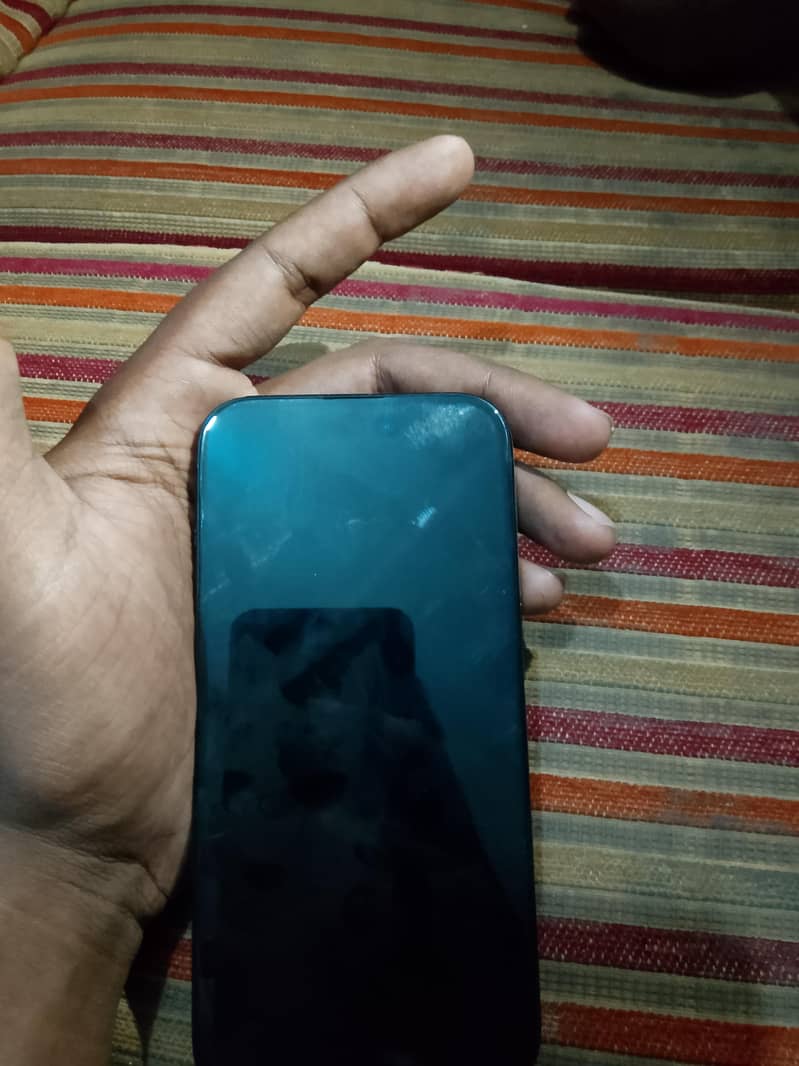 Apple iPhone 15 Pro 1