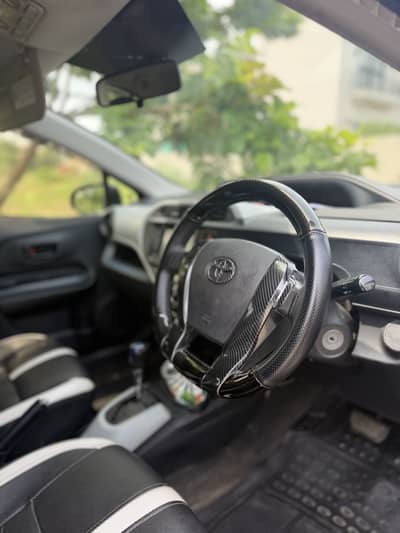 Toyota Aqua 2014