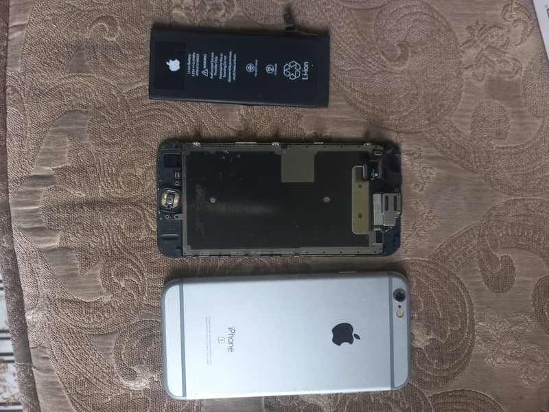 Apple iPhone 6S 0