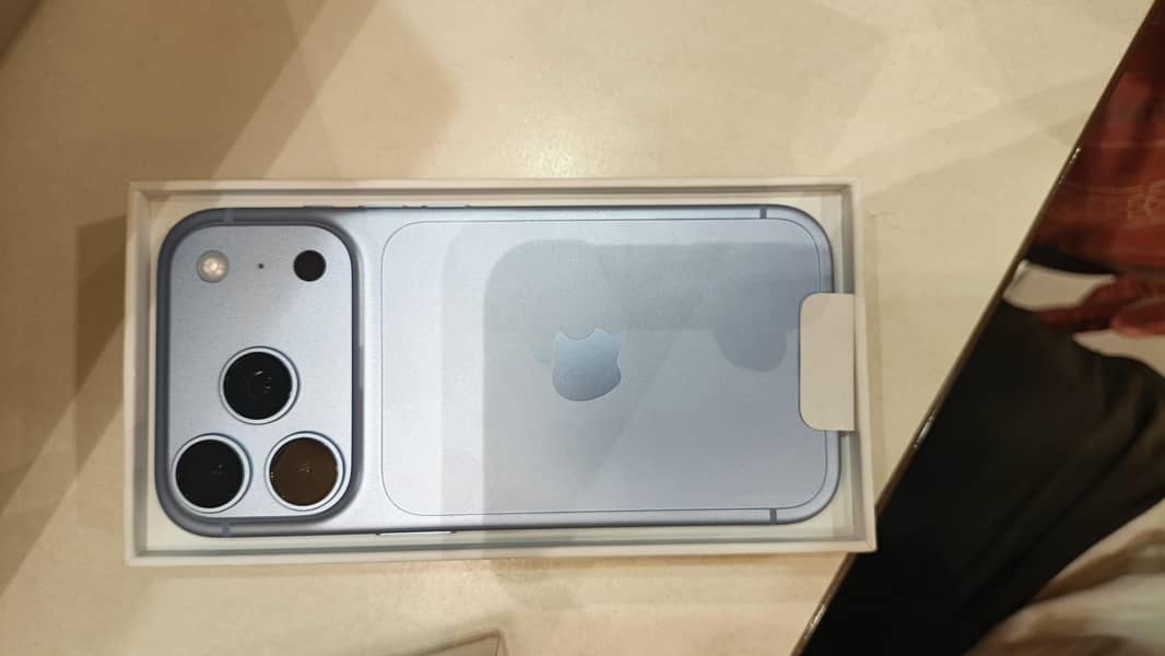 Apple iPhone 18 Pro 1