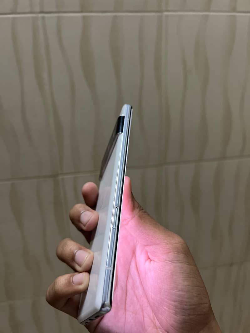 Google Pixel 6 Pro 2