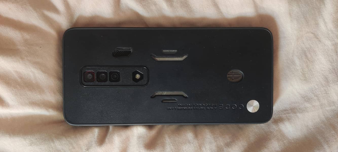 Zte nubia RedMagic 4