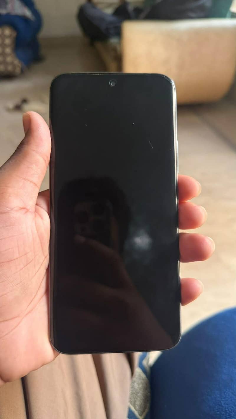 Tecno Spark 40 pro plus 4
