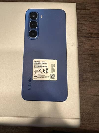 Infinix Hot 60i (128GB,6GB)