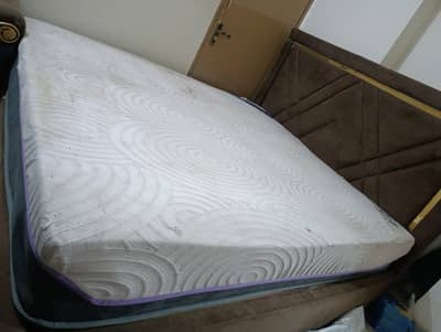 Moltyfoam plus King size bed mattres