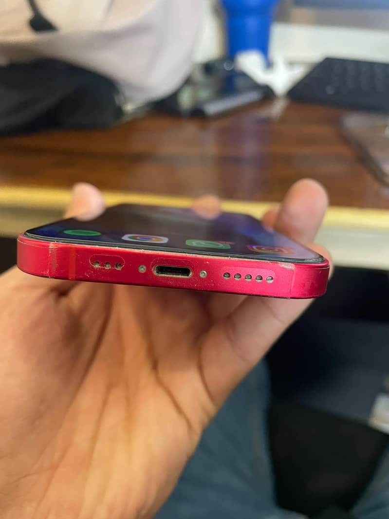 Apple iPhone 14 6