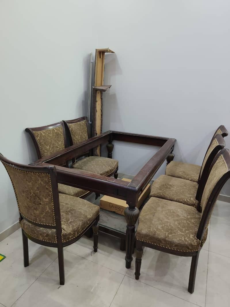 dinning table 0