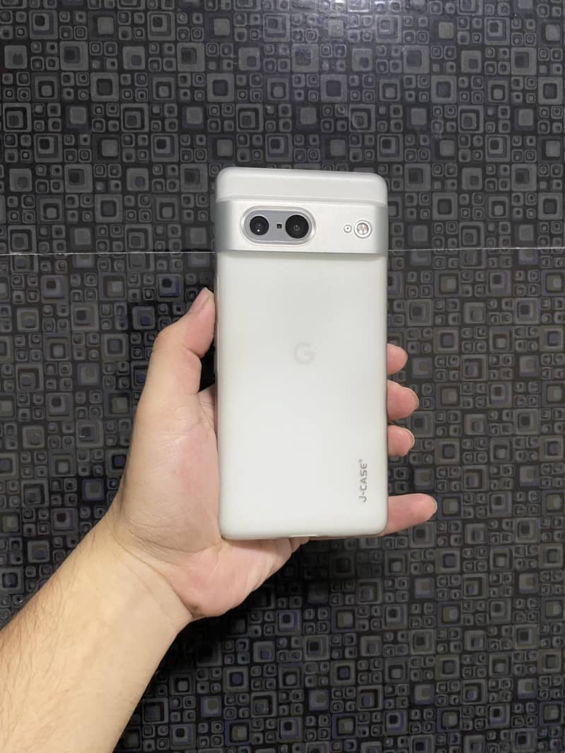 Google Pixel 7 3