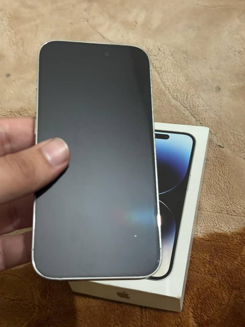 iPhone 14 Pro 1
