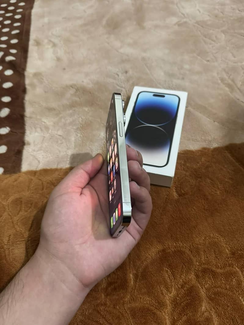iPhone 14 Pro 5