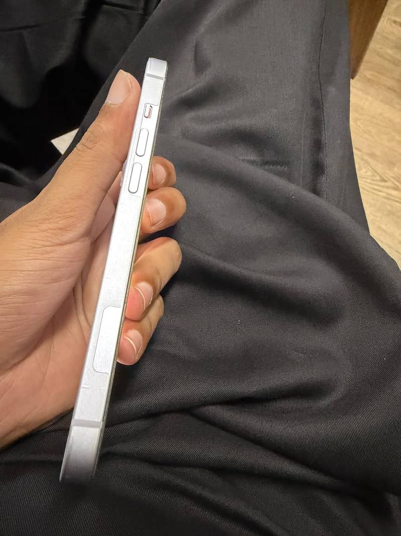 Apple iPhone 14 no exchange 6
