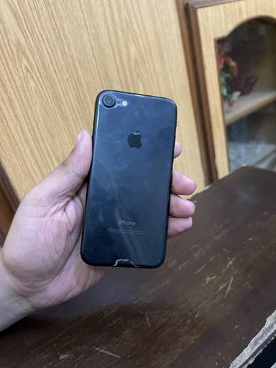 Apple iPhone 7