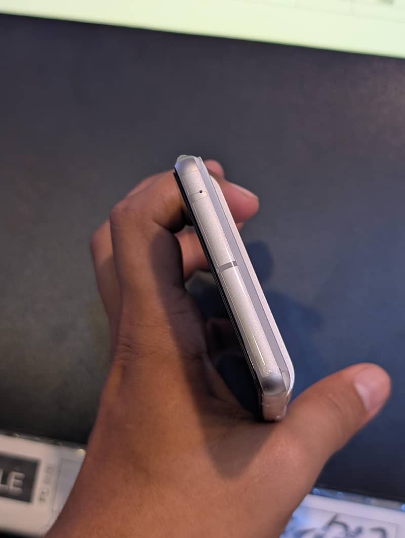 Google Pixel 7 2