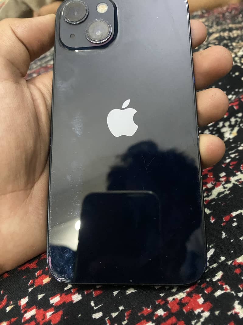 Apple iPhone 13 0