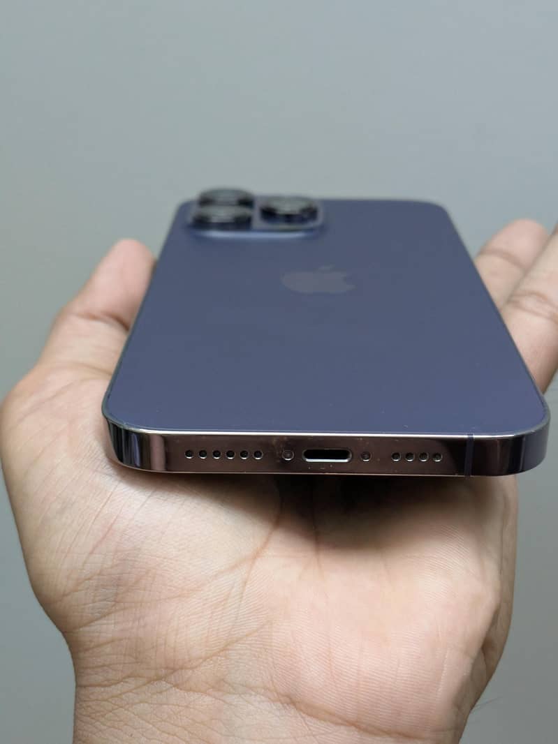 Apple iPhone 14 Pro Max 3