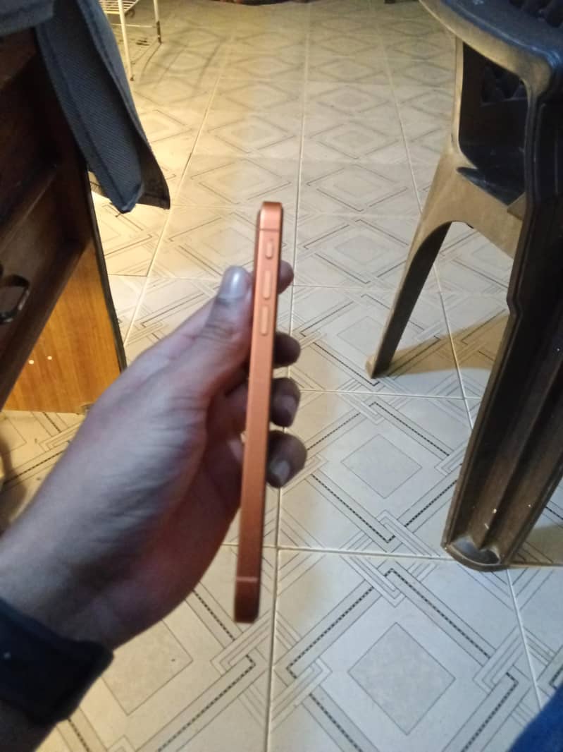 Apple iPhone XR 2