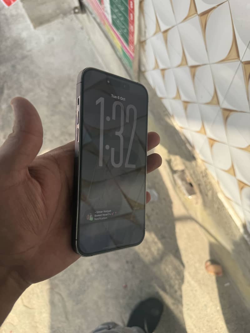 Apple iPhone 14 Pro Max 0