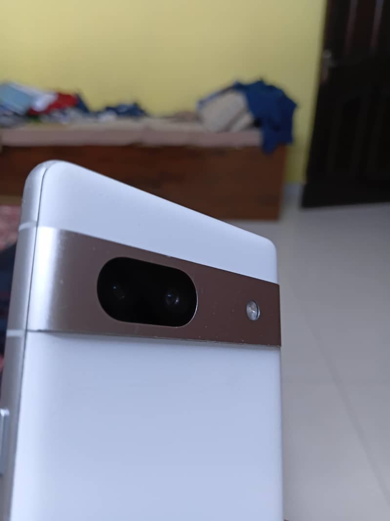 Google Pixel 7a 1