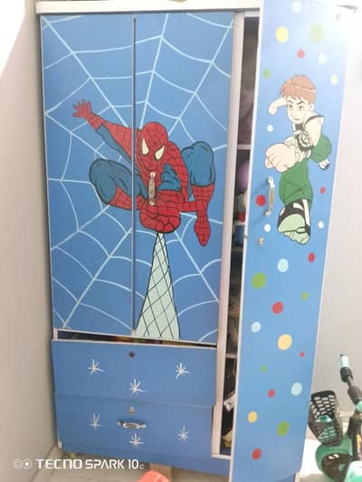 kids cupboard in good condition