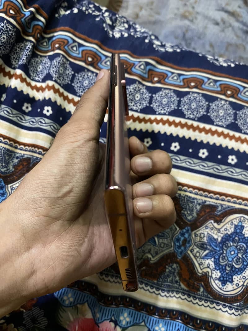 Galaxy Note 20 ultra 1