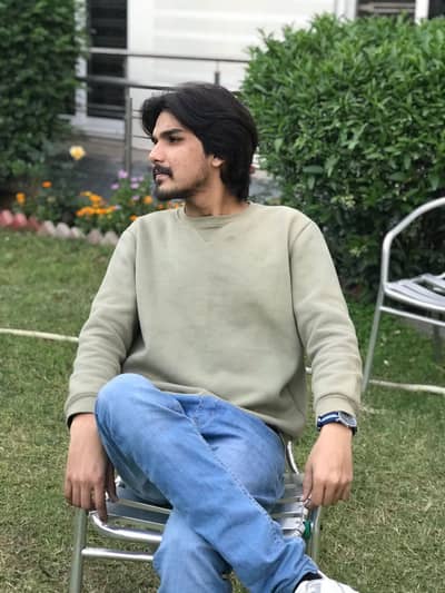 Mujha job ki zarort ha argent house boy