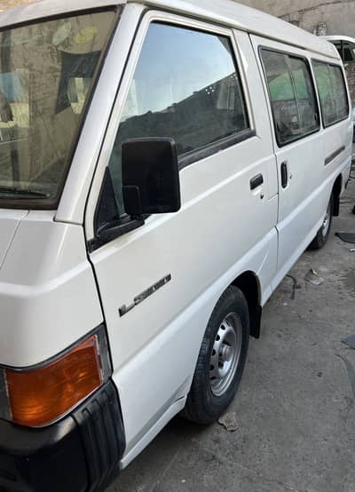 Mitsubishi L300 genuine condition
