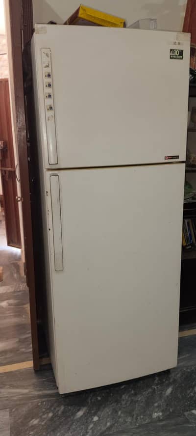 Samsung Inverter No Frost Refrigerator – Used – Rs. 58,000