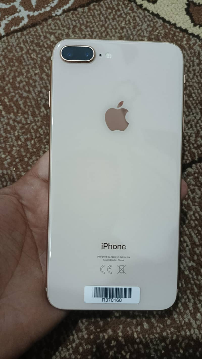 Apple iPhone 8 Plus 0