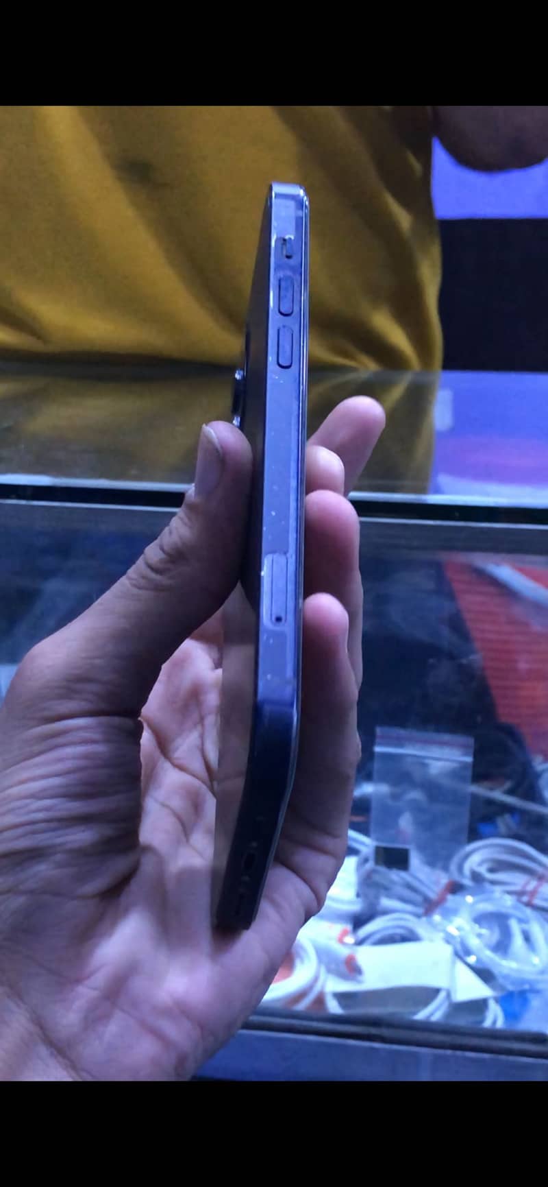 Apple iPhone 12 2