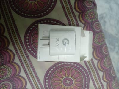 Google pixel charger 30W new condition Fast charger