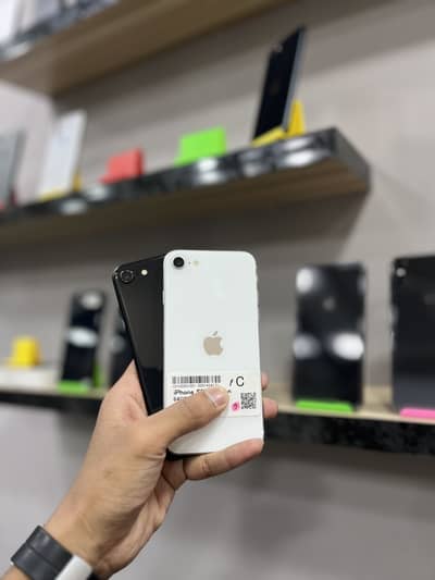 Apple iPhone SE Pta Dual Approved / 0343/567/4872
