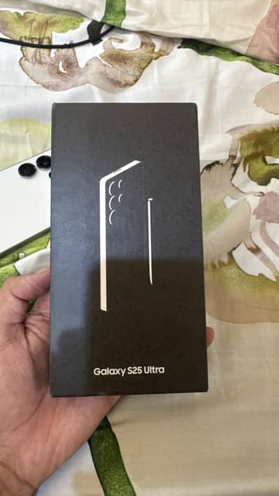 Samsung Mobile S25 Ultra