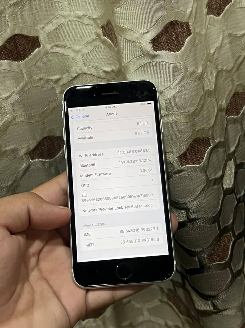 Apple iPhone SE 3