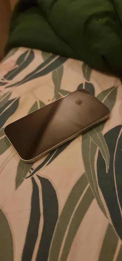 Apple iPhone 15