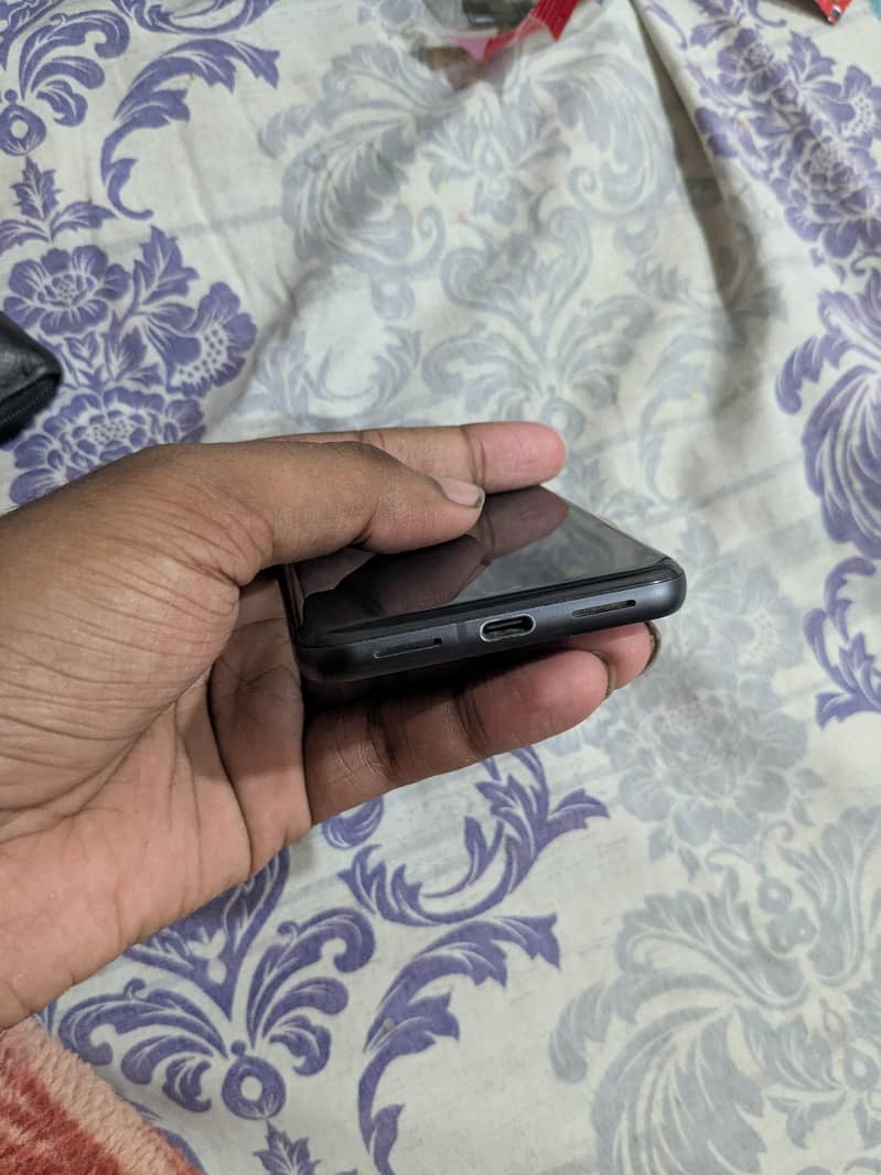 Google Pixel 8 0
