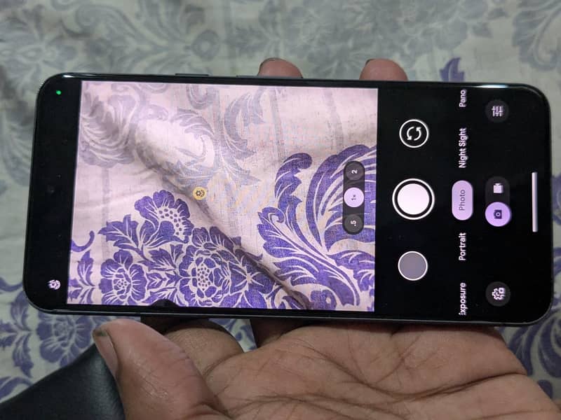 Google Pixel 8 3